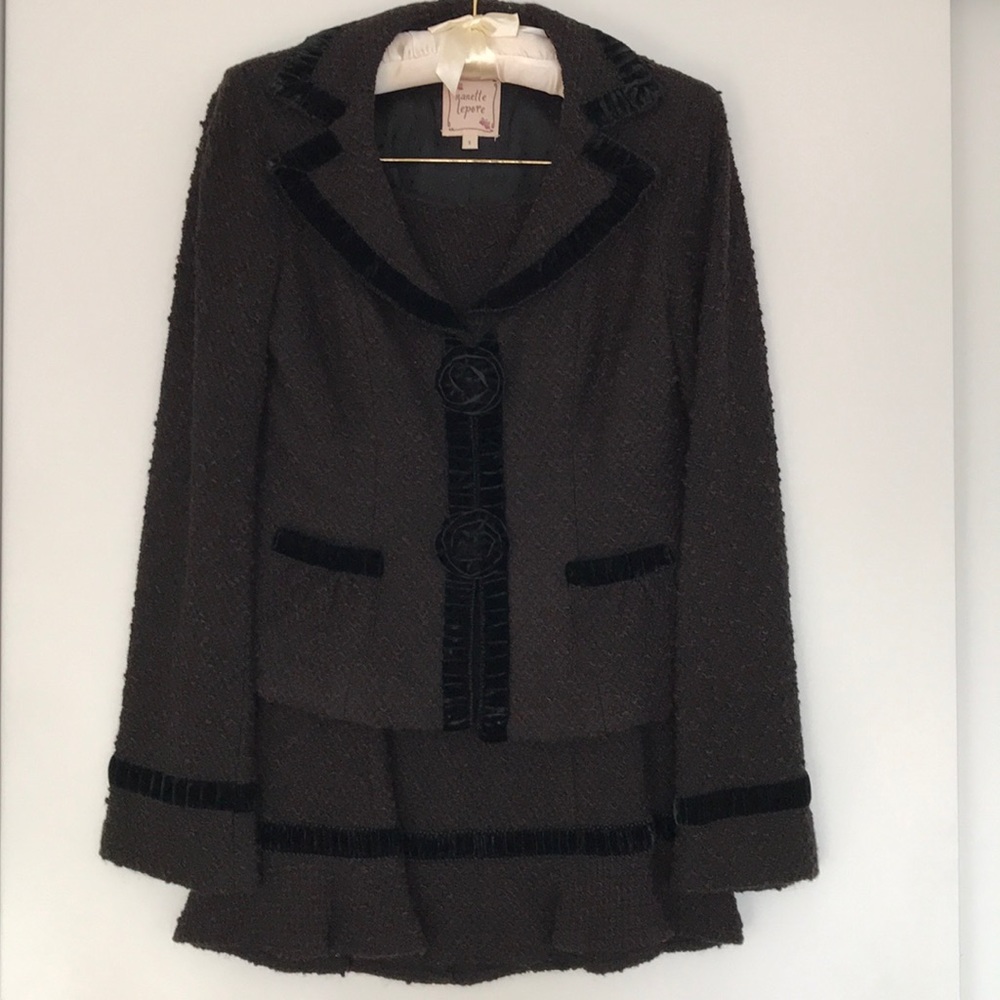 VINTAGE MANETTE LEPORE SKIRT SUIT
